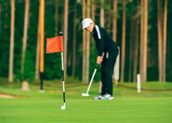 Marina By Hiekka - Sisaeltaeae Liinavaatteet Ja Loppusiivouksen *