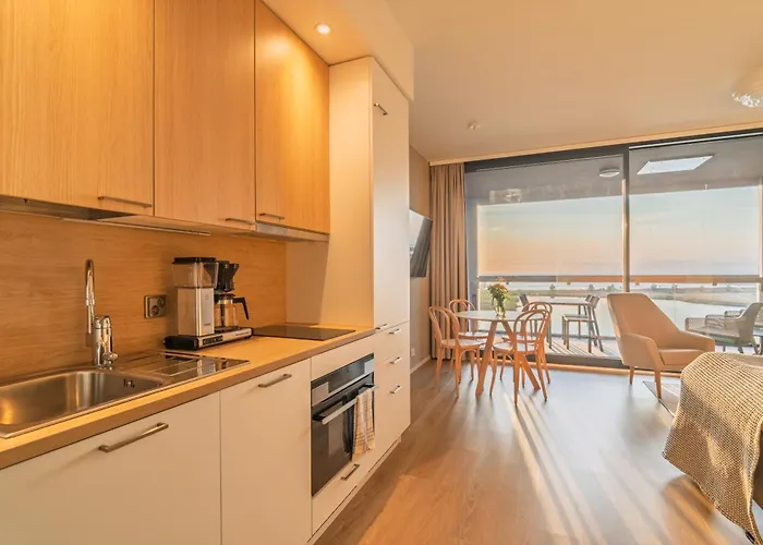 Marina By Hiekka - Sisaeltaeae Liinavaatteet Ja Loppusiivouksen * Kalajoki