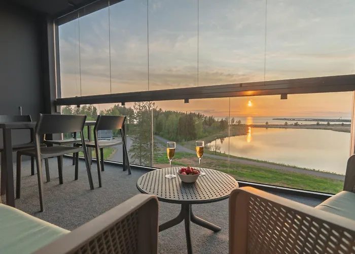 Marina By Hiekka - Sisaeltaeae Liinavaatteet Ja Loppusiivouksen Apartmán Kalajoki